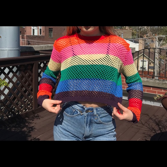 Rainbow sweater - Picture 2 of 4